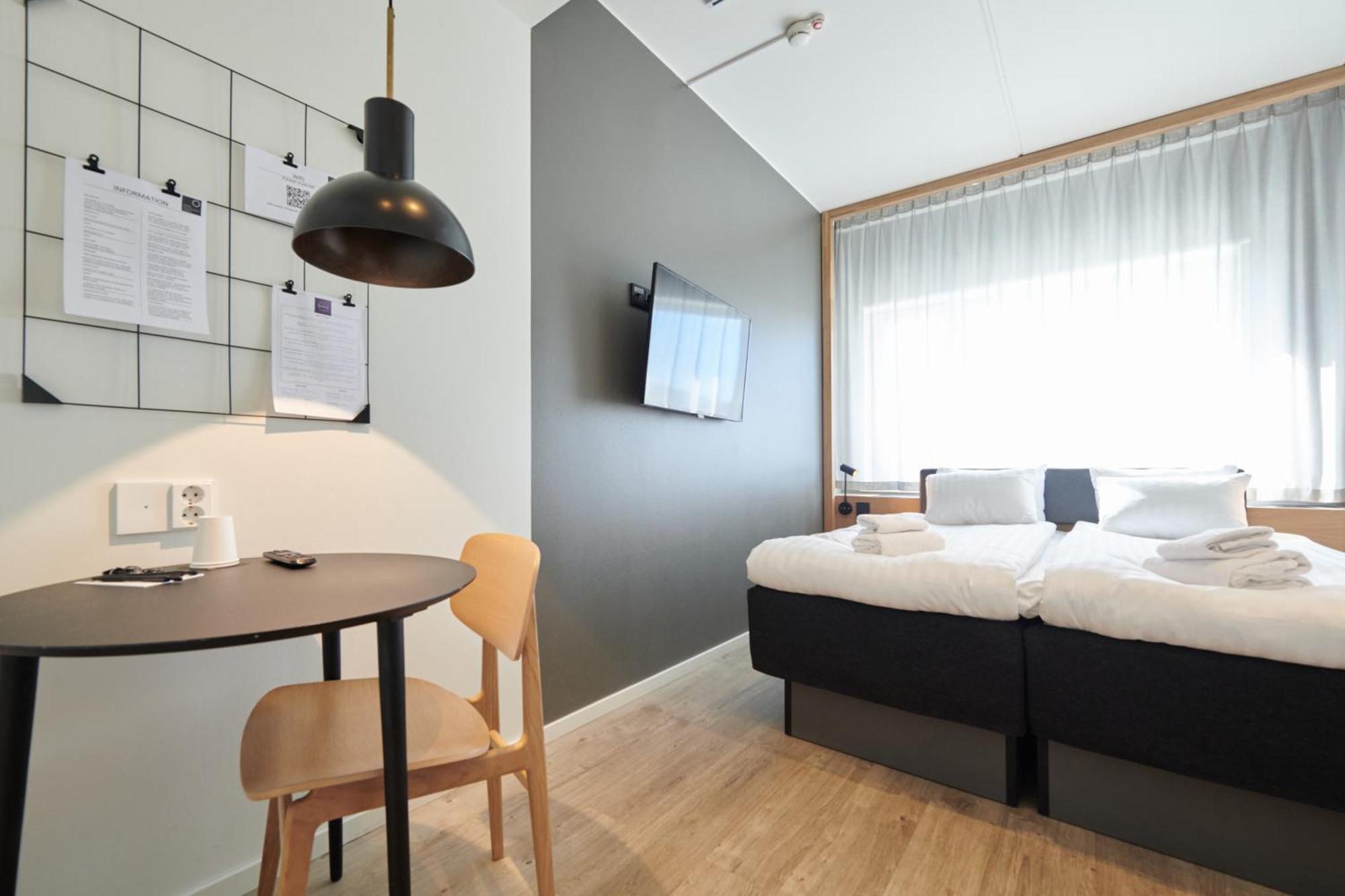 First Hotel Stockholm North Upplands-Väsby Exterior foto